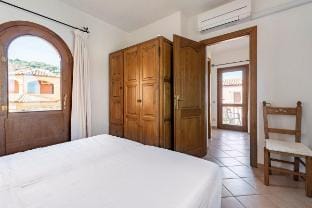 Breathtaking sea views, 20 meters from the beach Villa in Sardinia
