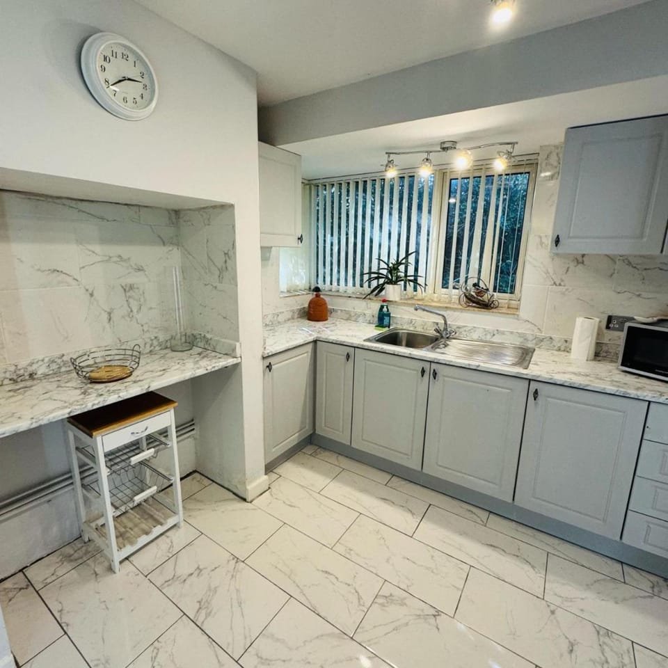 Bryn Gwyn Lodge Vacation rental in Wales
