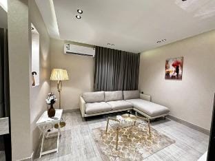 The Empathy Suite Sweet Hotel Al Khobar  Vacation rental in Al Khobar