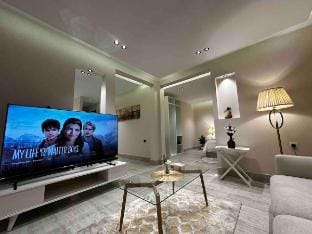 The Empathy Suite Sweet Hotel Al Khobar  Vacation rental in Al Khobar