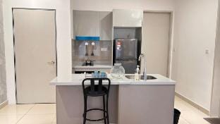 KLCC view 1BR cozy home(BOLT-16-07-1BR) Trion@KL Vacation rental in Federal Territory of Kuala Lumpur