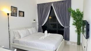 Coupe home Netflix & parking (BOLT-45-8-S)Trion@KL Vacation rental in Federal Territory of Kuala Lumpur