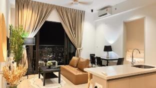 Comfy  KLCC view 1BR suite(NEO-58-11-1BR) Trion@KL Vacation rental in Federal Territory of Kuala Lumpur