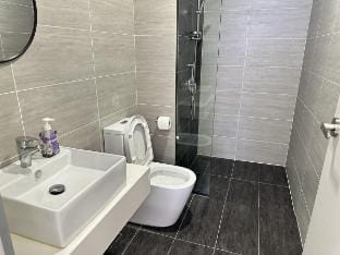 KLCC view 1BR suite (SHEEN-24-3A-1BR) Trion@KL Vacation rental in Federal Territory of Kuala Lumpur