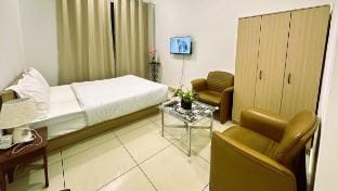 KLCC view studio suites (NEO-53-10-S) Trion@KL Vacation rental in Federal Territory of Kuala Lumpur