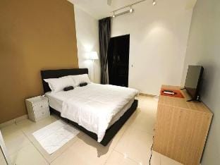 KLCC view cozy studio suite(SHEEN-24-3A-S)Trion@KL Vacation rental in Federal Territory of Kuala Lumpur