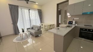 Luxury 2Bedroom suites(BOLT-26-10-2BR)Trion @KL Vacation rental in Federal Territory of Kuala Lumpur