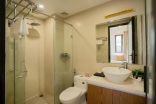 Leohousing 2BR Apartment 6/60 Linh Lang Apartment in Hanoi