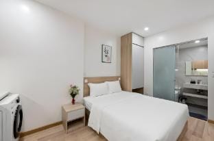 Lovely Apartment Studio no 8 Apartment in Hanoi