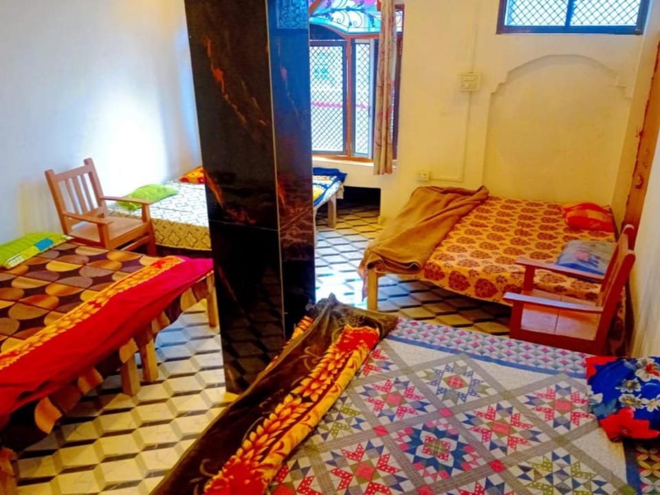 Goroomgo Shree mate guest house Ayodhya Hotel in Uttar Pradesh
