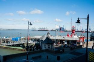 The Lookout Penthouse Apartment in Tendring District