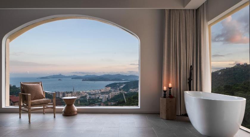 Miyue Shenzhen Tianlu Secret Wild Wizard Holiday Meisu Hotel in Shenzhen