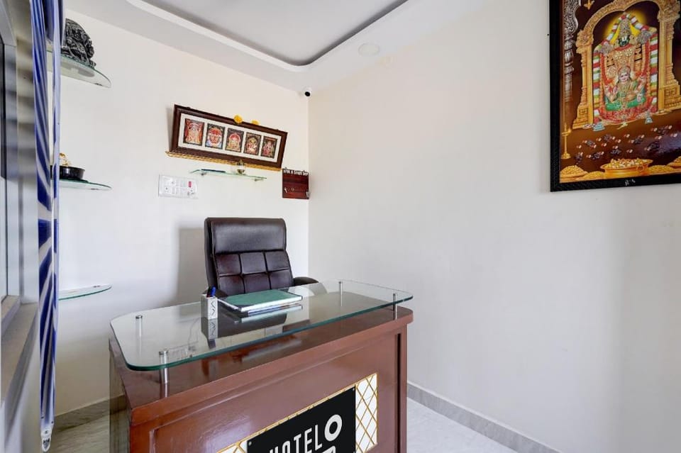 Super Hotel O Mahabalipuram Formerly The Posh Palace Hotel in Tamil Nadu
