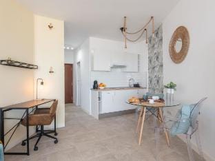 Fantastic studio with panoramic ocean views Vacation rental in Torremolinos