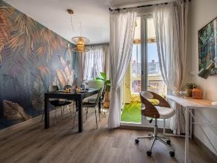 Torremolinos center. Lift to the beach at 5 min! Vacation rental in Torremolinos