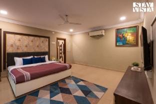 StayVista at The Blue Roof Villa in Maharashtra
