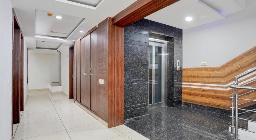 Super Collection O Mall Road Bathinda Formerly Hotel Galaxy Hotel in Punjab, India