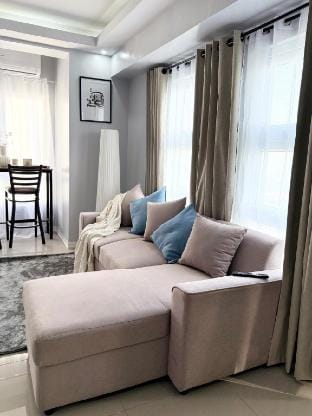 Urban Oasis with Skyline View Vacation rental in Quezon City