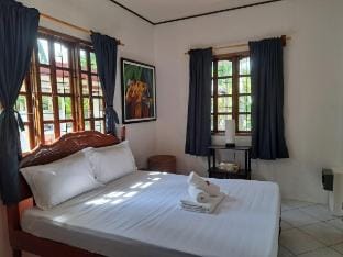 Private 1-BR Bungalow in Moalboal Vacation rental in Lapu-Lapu City