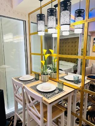 We Vibe, Azure Urban Resort with man-made beach Apartment in Paranaque