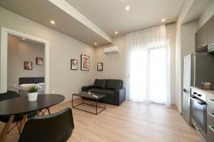 Athens city, 2 bedrooms apartment #A 100Mbps wifi Apartment in Athens