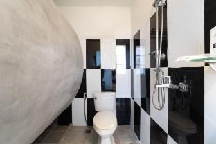 Adjoining 3 Rooms for Group Stay, access to pool Vacation rental in Krong Siem Reap