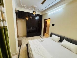 Mahmoorganj Houses Vacation rental in Varanasi