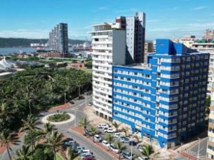 Gooderson Leisure Silver Sands 2 Self Catering   Apartment in Durban