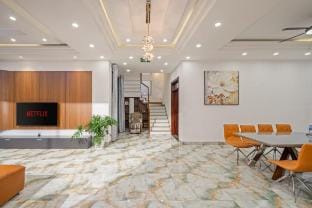 Villa 6Br*Kara room*BigPool Vacation rental in Da Nang