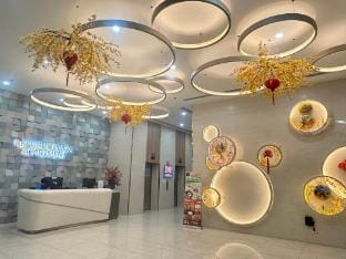 APARTMENT KING BED AIRPORT - free big Pool & Gym Apartment in Ho Chi Minh City