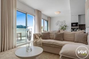 Feliz in Estepona with 3 bedrooms and 3 bathrooms Apartment in Costa del Sol