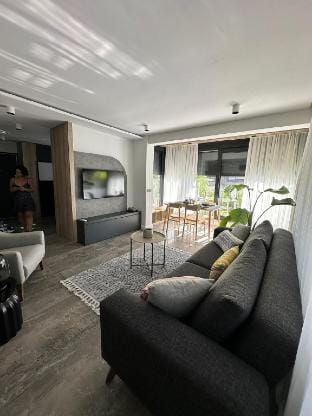 Full Equipped 2BR Cozy Apartment with Garden Vacation rental in Side