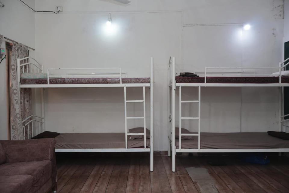 Sam's Outhouse Stay Country House in Mumbai
