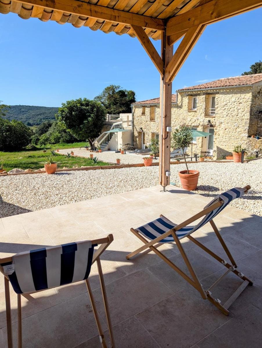 Mas d'Eyrolles Vacation rental in Nimes