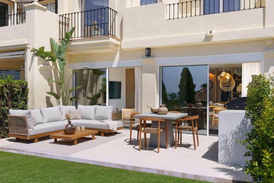 Maison Sora Plunge Pool Views Luxury Apartment in Marbella