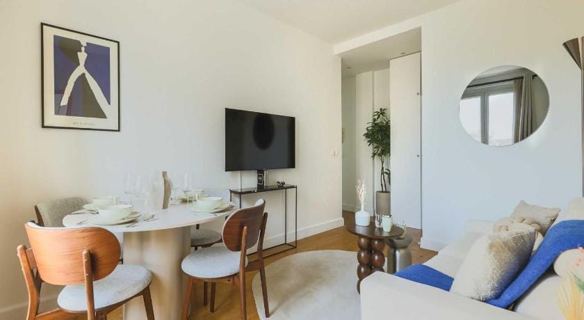 Charming flat -1BR-4P- Paris 17e Apartment in Clichy