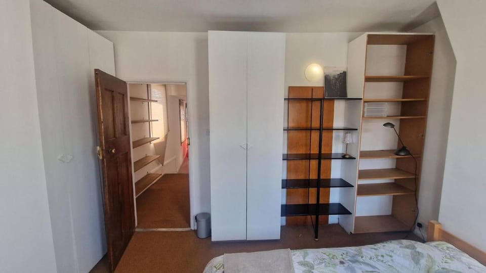 Artist home central london Apartment in London Borough of Islington