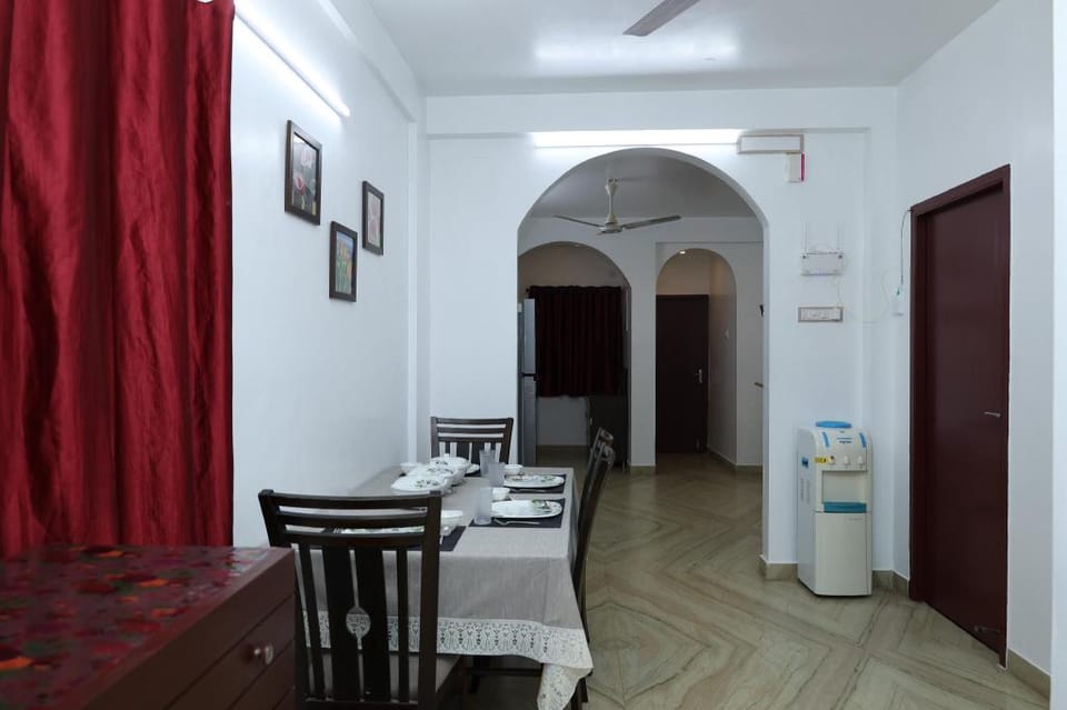 Greams Road Apollo Deluxe Fusion Service Apartment Apartment in Chennai