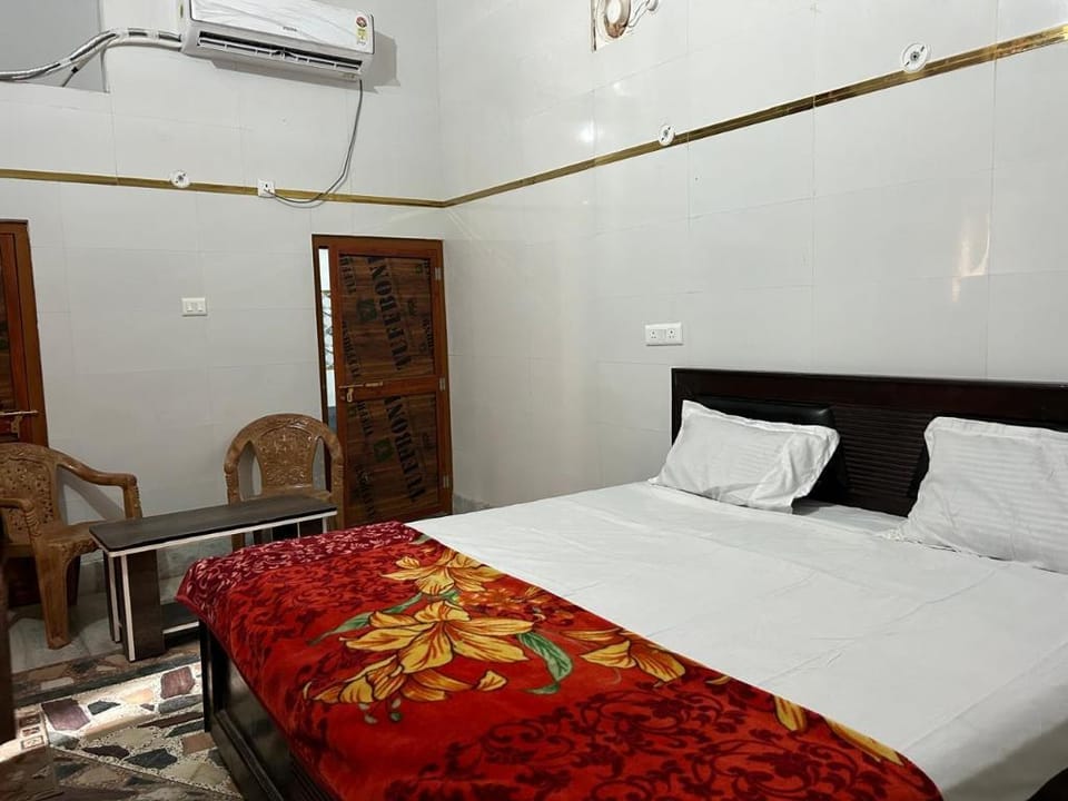 Shri Bade Hanuman Mandir Guest house Hotel in Nepal