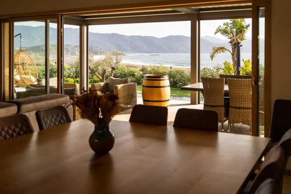 Villa Riposu  Jacuzzi  Pool  Beach Access on Foot Villa in Corsica