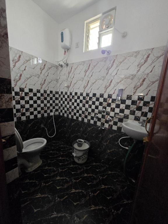 Hotel Shree Radhe 500meter from Temple Vacation rental in Puri