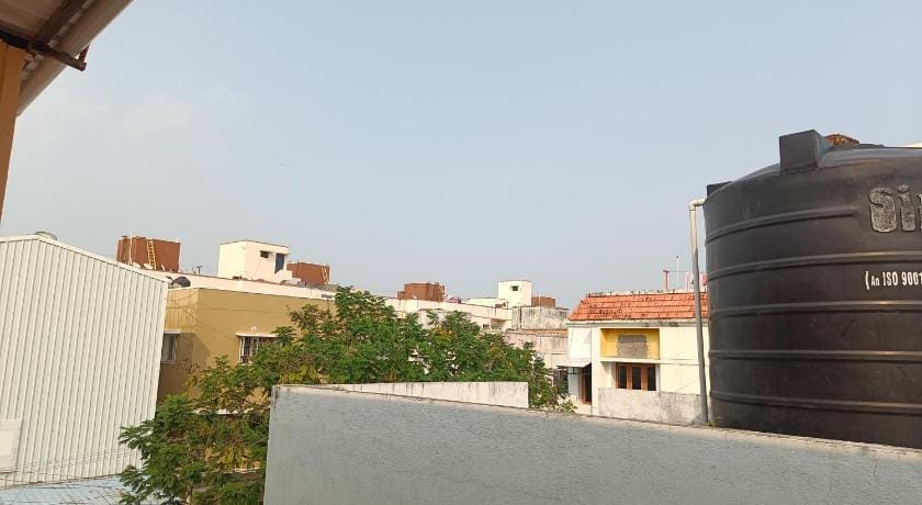 Trendz service apartments Apartment in Chennai