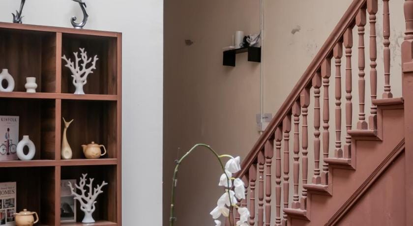Melayu Villa by Aayu Hotel in George Town