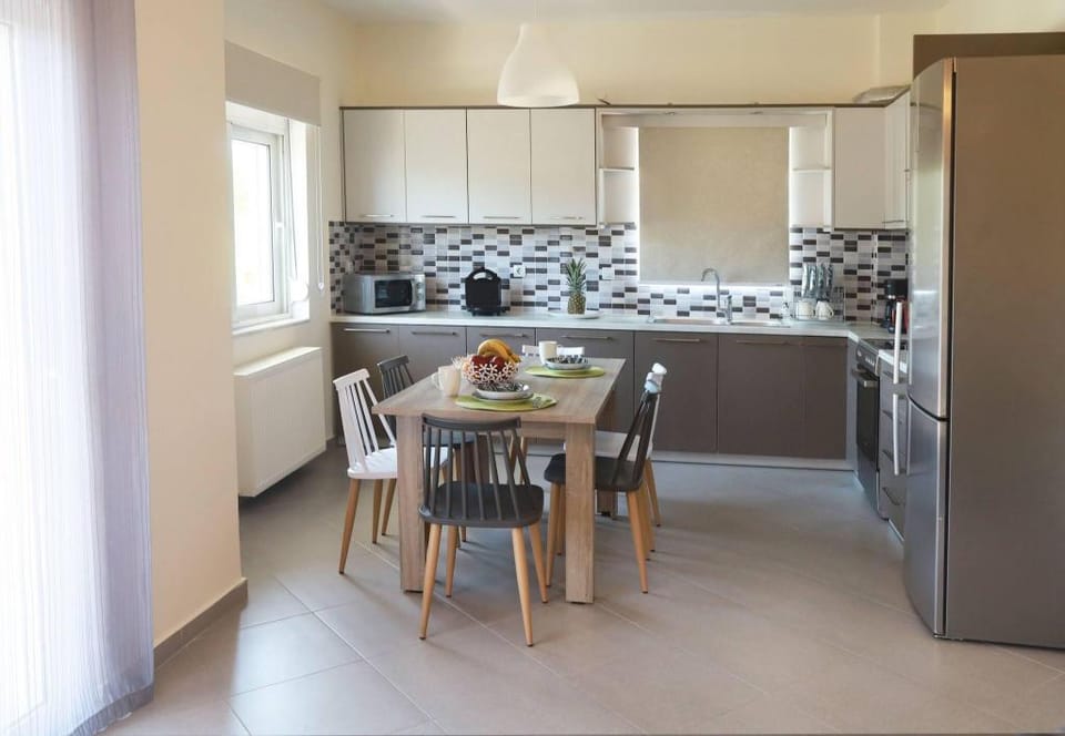Tzei House - 5min drive to beach Apartment in Crete