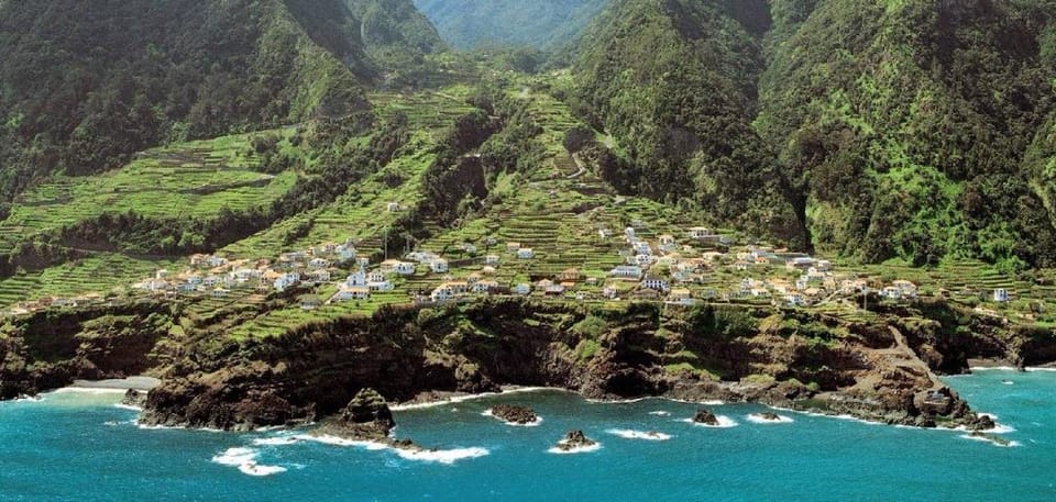 Plaza Charming Flat Madeira Apartment in Madeira District