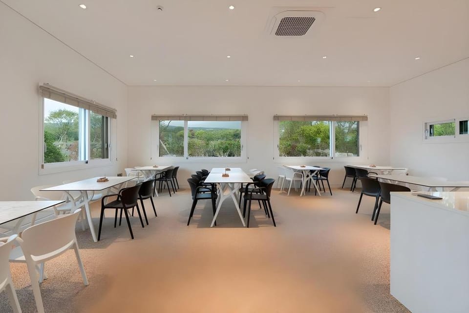 Jeju Island Pool Villa You N I Jeju Bed and Breakfast in South Korea