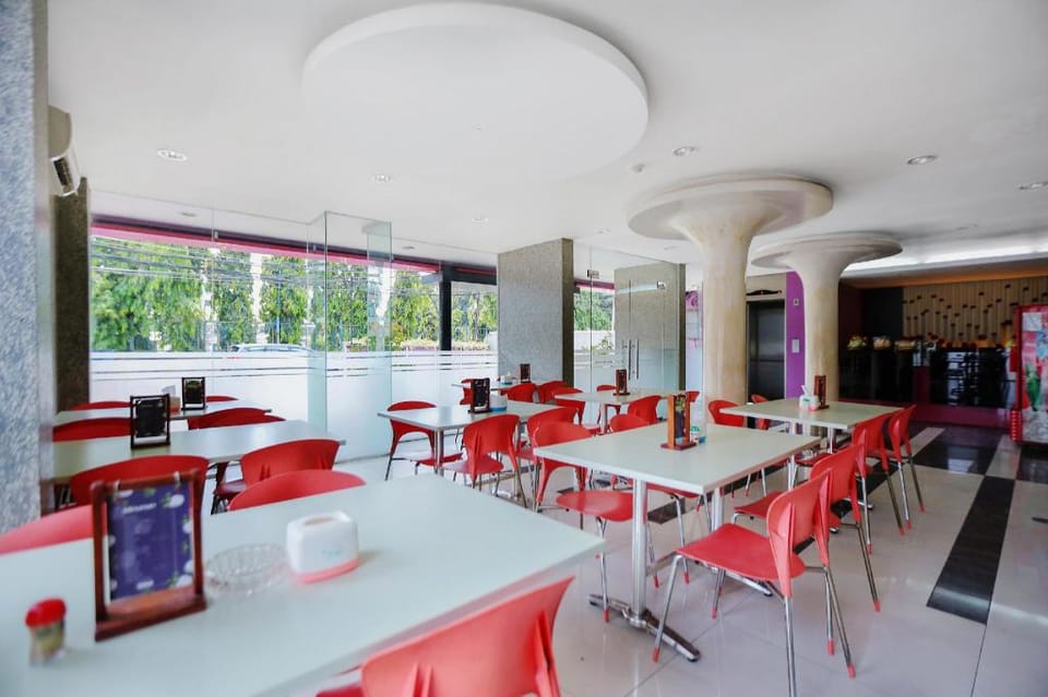 Dancenter Manggis Inn Near UMS Stadion Hotel in Jakarta