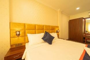 Adhava Parkinn Apartment in Chennai