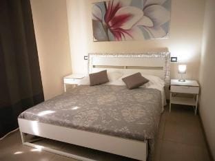 Apartments La Piazzetta 15 minutes from Florence Apartment in Emilia-Romagna