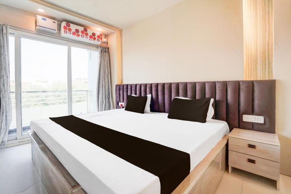 Hotel O Pankaj Hotel in Uttar Pradesh